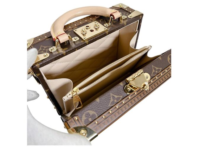 Louis Vuitton Petite Valise Handbag Brown Monogram - view 14