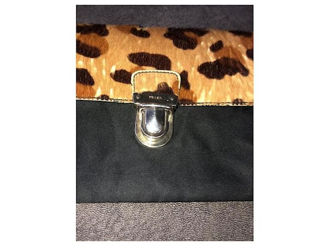 Jacquard Prada Clutch Nylon e Pelo di Vitello Leopardata Nero Stampa leopardo - vista 5