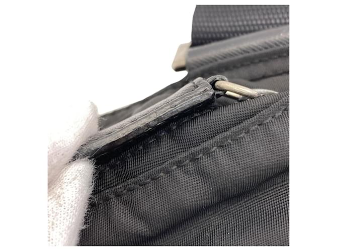Borsa a tracolla in nylon nero Prada - vista 12