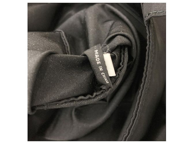 Prada Handtasche aus schwarzem Nylon - Ansicht 7