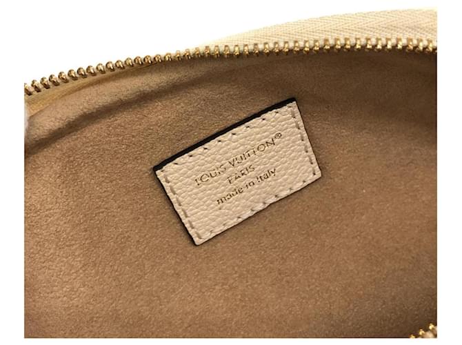 Louis Vuitton Monogram Empreinte Mini Bumbag Crudo - vista 9