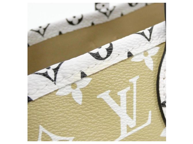 Bolso Louis Vuitton Monogram Giant Neverfull MM Caqui - vista 4