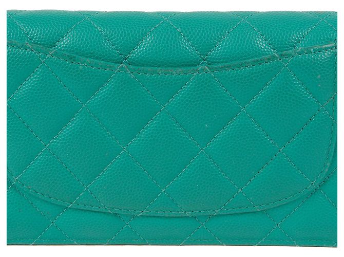 Timeless Chanel Carteira Long Flap Clássico Atemporal em Caviar Azul - vista 4