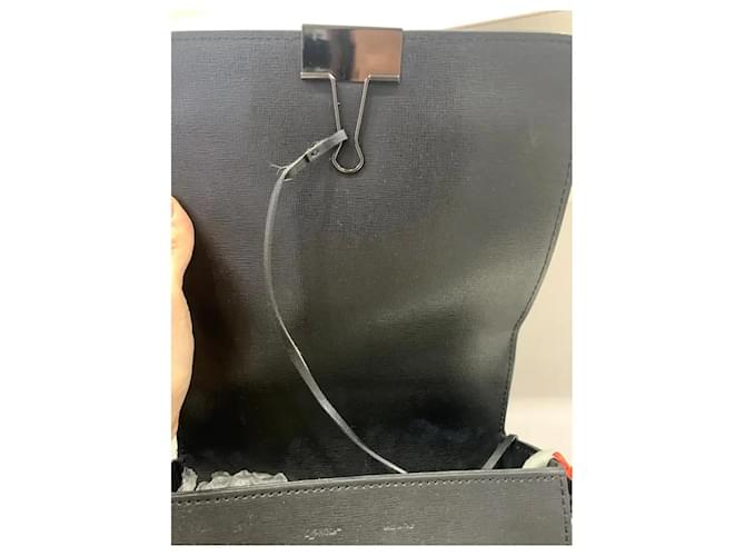 Off White carpeta Negro - vista 8