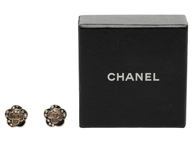 Orecchini Chanel Camellia Coco Mark Pearl Nero D'oro - vista 4