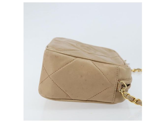 Chanel Vintage Diamond CC Camera Quilted Lambskin Large Beige - vista 3