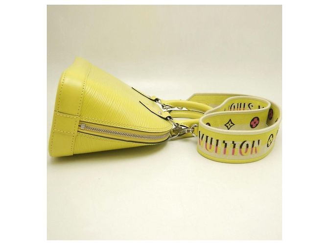 Borsa Louis Vuitton Epi Alma BB in Jaune Cedrat - vista 6