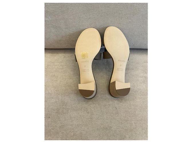 Hermès Sandalen Grau - Ansicht 5