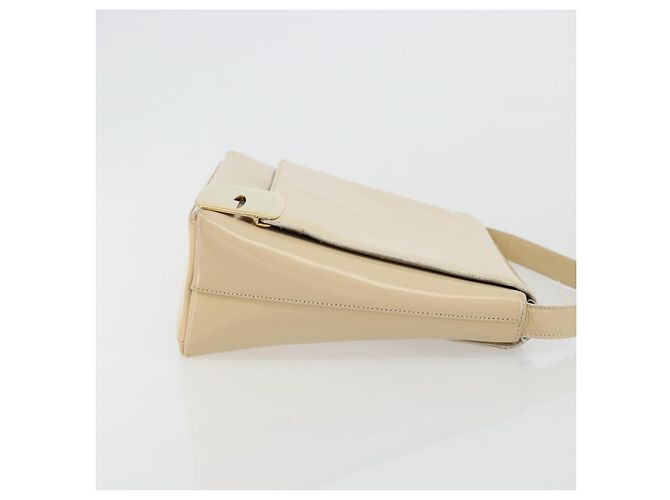Borsa a Spalla GUCCI in Pelle Vernice Avorio Oro 001 3444 1812 Auth bs34812 - vista 3