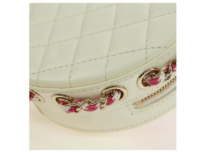CHANEL Matelasse Cruise Line Chain Bag Pelle Bianco Oro CC Auth 178074SM D'oro - vista 18