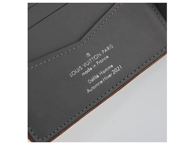 LOUIS VUITTON Cartera Mirror Portefeuille Slender Plata M80806 LV Auth 170546A - vista 9
