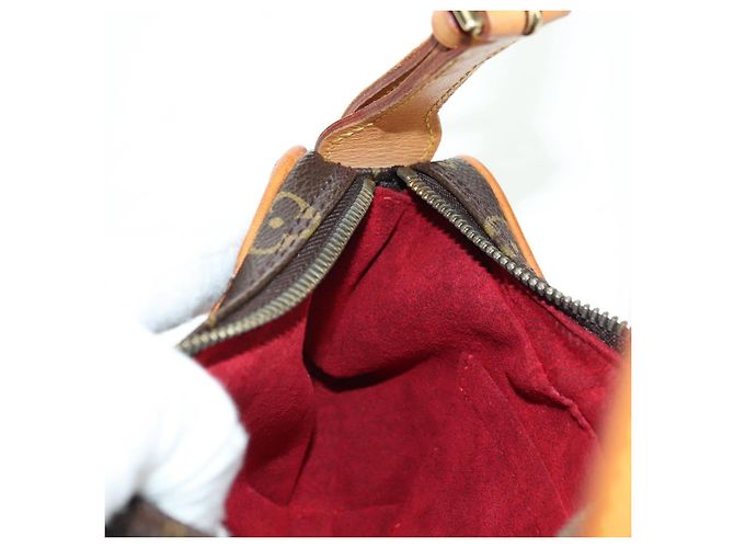 LOUIS VUITTON Monogram Pochette Croissant Shoulder Bag M51510 LV Auth 177650SAV Monogramma - vista 19