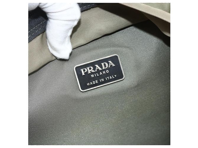 Sac à dos PRADA Nylon Khaki Silver Auth ka4156 Argenté Kaki - vue 19