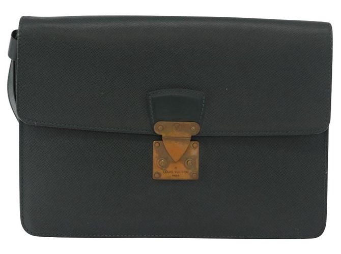 LOUIS VUITTON Pochette Kourad Taiga Clutch Bag Epicea M30194 LV Auth bs35052 - vista 13