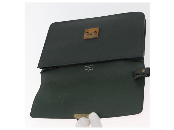 LOUIS VUITTON Pochette Kourad Taiga Clutch Bag Epicea M30194 LV Auth bs35052 - vista 18