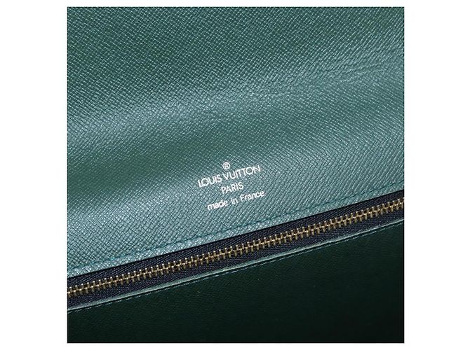 LOUIS VUITTON Pochette Kourad Taiga Clutch Bag Epicea M30194 LV Auth bs35052 - vista 19