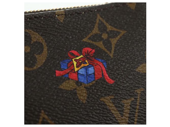 LOUIS VUITTON Vivienne Mini Pochette Accessoires Pochette M15328 LV Auth 171238SAM Monogramma - vista 19
