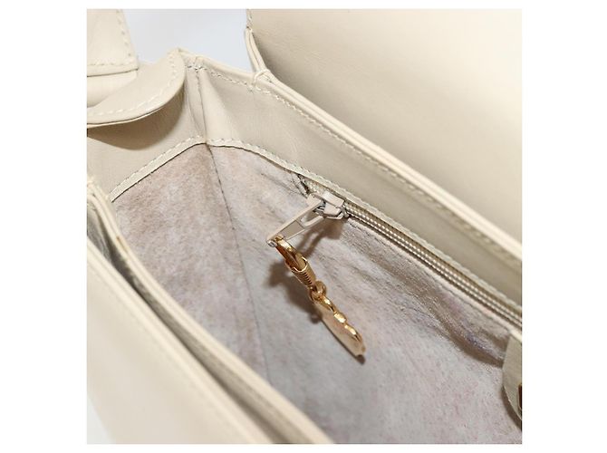 Sac à bandoulière GUCCI Cuir Beige Or 26 001 0647 Auth 178561 Doré - vue 23