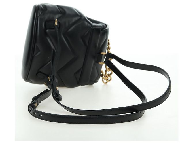 Zaino GUCCI GG Marmont in pelle nera e oro 777253 Auth BA12395SAV Nero D'oro - vista 8