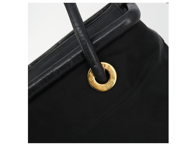 Céline Borsa a mano CELINE Circle Nylon Nero Oro Auth 178011A D'oro - vista 17