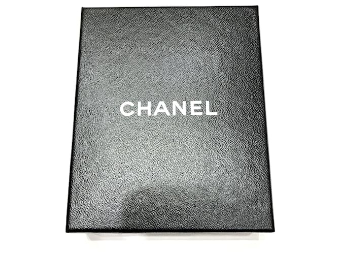 Spilla Chanel nera con logo Nero - vista 6