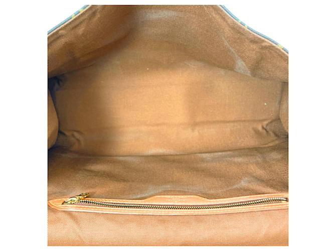 Borsa Louis Vuitton Monogram Beverly Marrone - vista 6