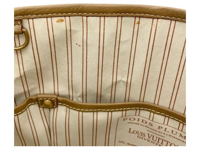 Borsa Tote Louis Vuitton Toal Trianon Poiple GM Beige - vista 10