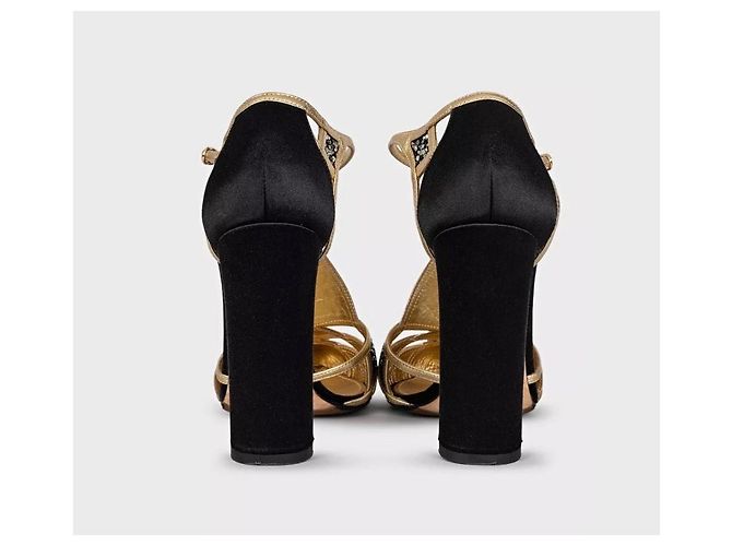 Décolleté Dolce & Gabbana in tessuto nero e cristalli dorati Miscela 39 Usato - vista 3