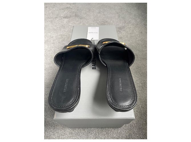 Balenciaga BB Sandali in Pelle Nera Nero - vista 4