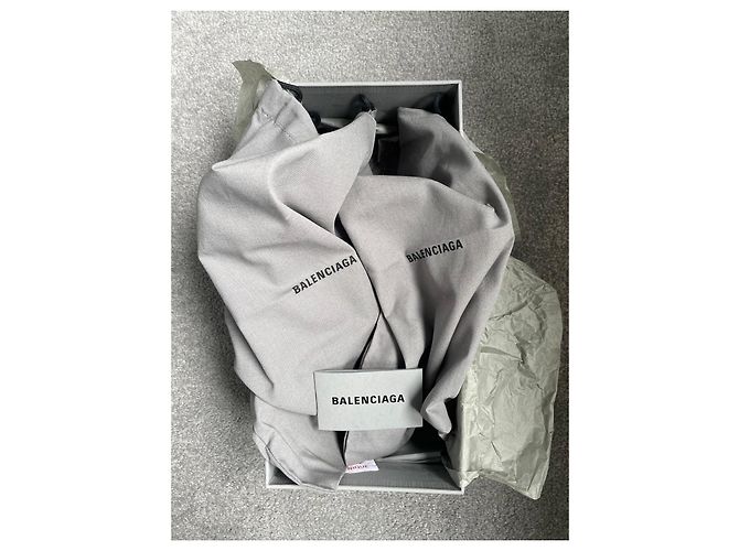 Balenciaga BB Sandali in Pelle Nera Nero - vista 6