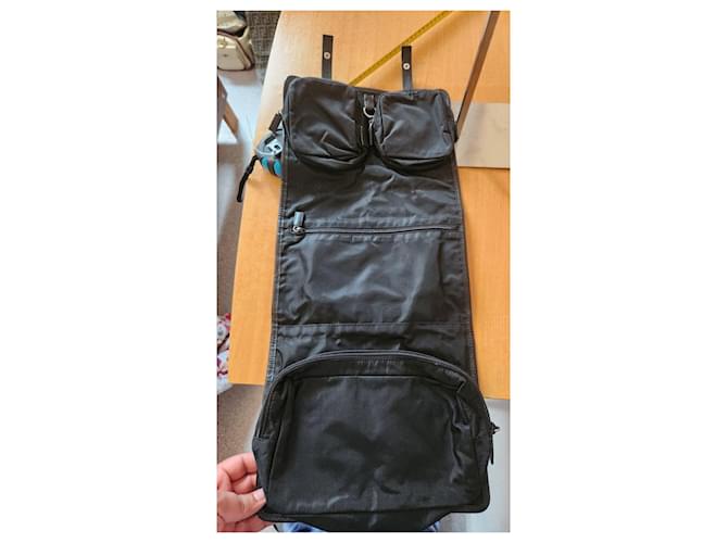 Prada Beauty case in nylon e pelle nero - vista 3