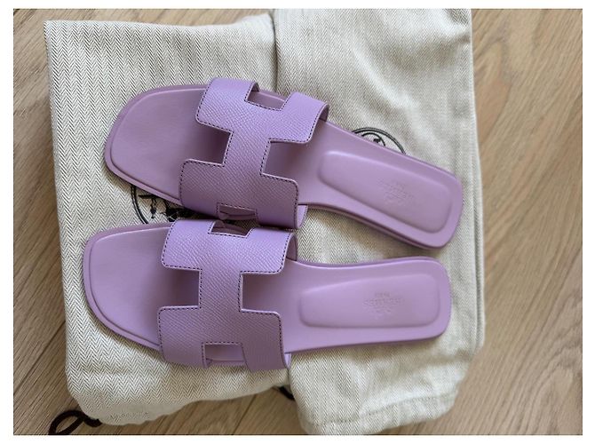 Sandali Hermès Oran in pelle Epsom - Ametista Lavanda - vista 2
