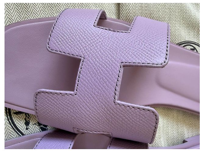 Sandali Hermès Oran in pelle Epsom - Ametista Lavanda - vista 3