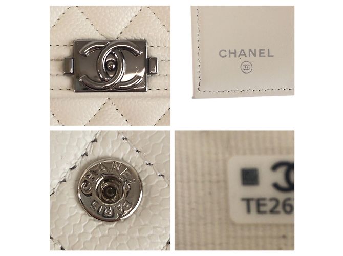 Cartera Chanel Boy - Cuero blanco con diseño compacto - vista 5