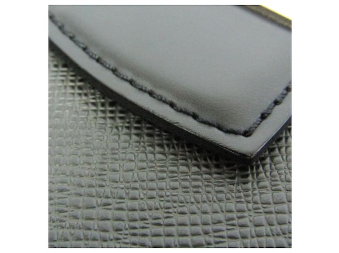 Valigetta da uomo Louis Vuitton Taiga Moscow M30032 Grigio - vista 12