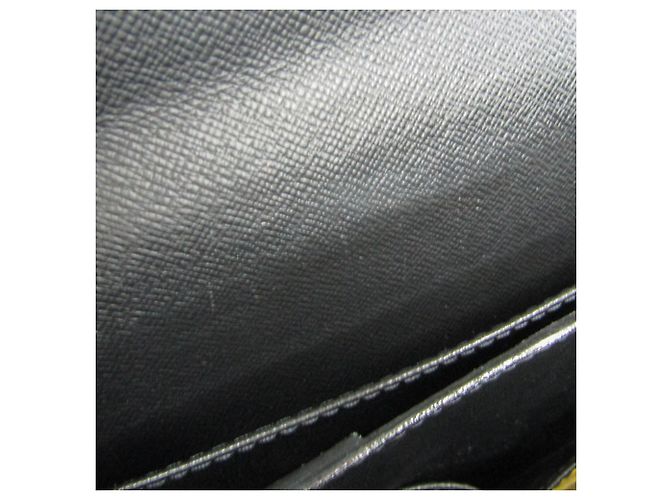 Valigetta da uomo Louis Vuitton Taiga Moscow M30032 Grigio - vista 17