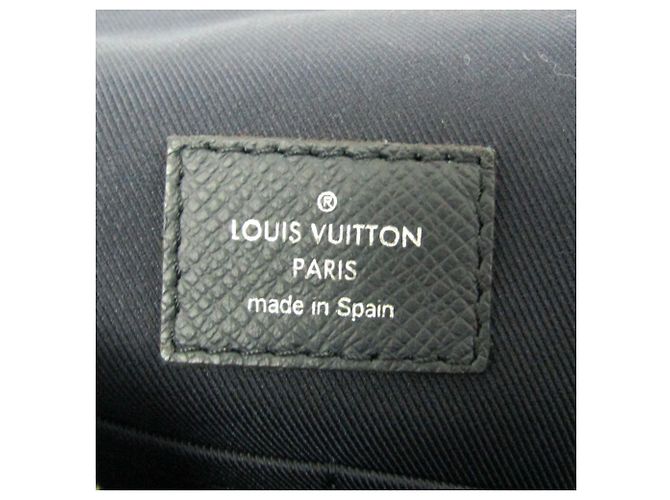 Borsa a tracolla Louis Vuitton Damier Coast Matchpoint Bianco Blu navy - vista 12