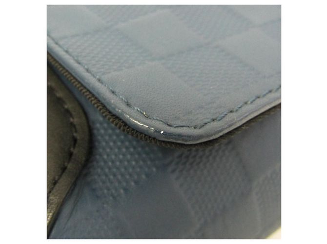 Borsa a tracolla Louis Vuitton Damier Infini District PM N41035 Blu - vista 6