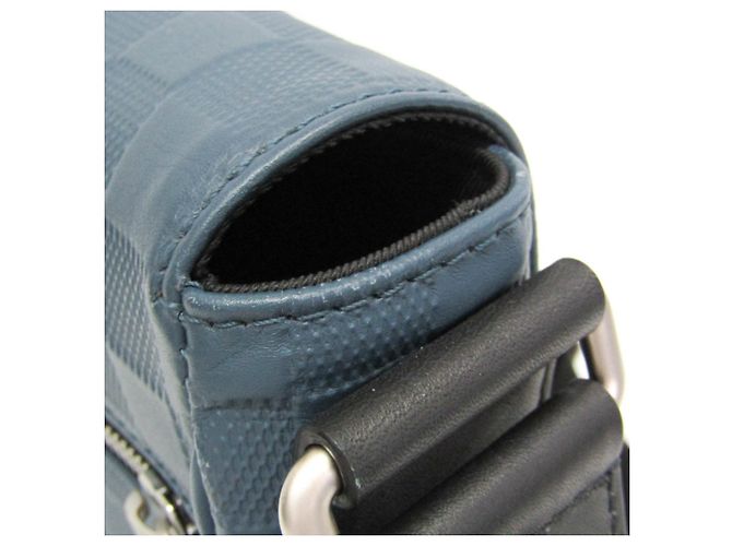 Borsa a tracolla Louis Vuitton Damier Infini District PM N41035 Blu - vista 9