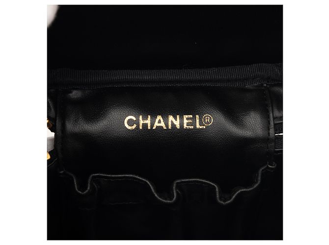 Vanity Beauty case Chanel Black CC Caviar Nero - vista 5