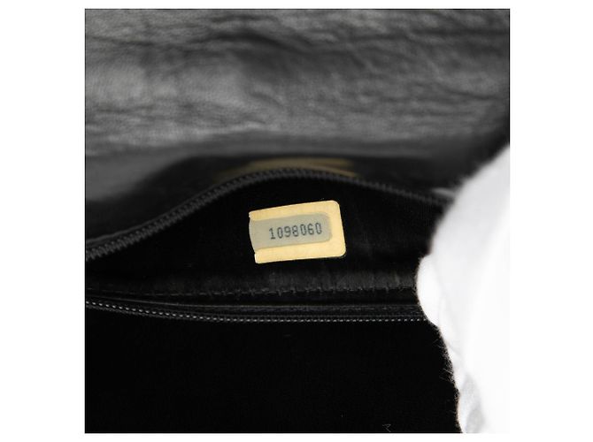 Chanel Black Quilted Lambskin Tassel Flap Nero - vista 6