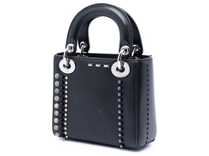 Lady Dior in agnello nero con borchie, cristalli e perle - vista 2