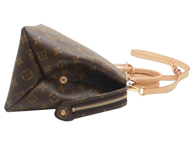 Louis Vuitton Marron Monogram Grand Palais - vue 14