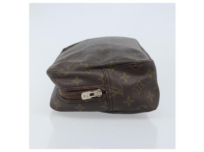 Louis Vuitton Necessaire Monogram Canvas 28 Marrone - vista 4