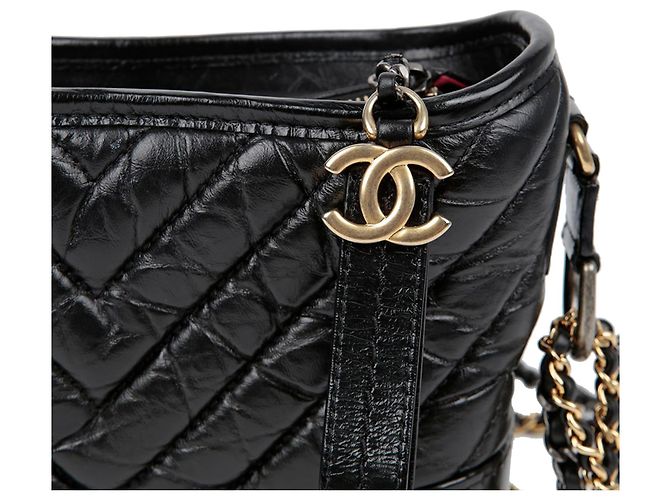 Chanel Borsa hobo piccola a tracolla Gabrielle Nero - vista 3