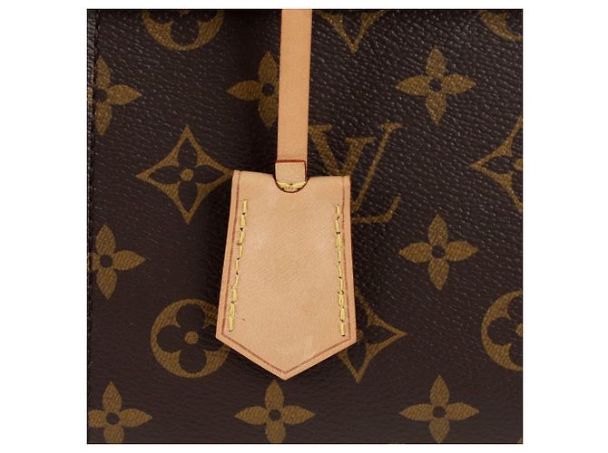 Louis Vuitton Borsa a Spalla Cluny Mm Tote Marrone - vista 2