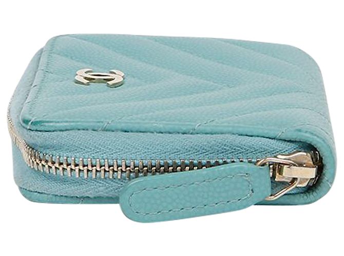Chanel Portafoglio con zip classico in pelle Caviar Verde - vista 4