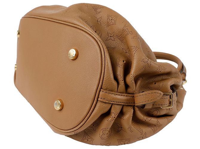 Louis Vuitton Borsa Tote Mahina Large Marrone - vista 7