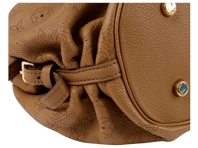 Louis Vuitton Borsa Tote Mahina Large Marrone - vista 9
