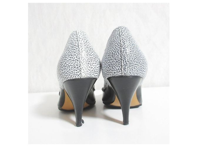 Autre Marque 3.1 Phillip Lim Pointed Toe Bicolor Booties Black White - view 3